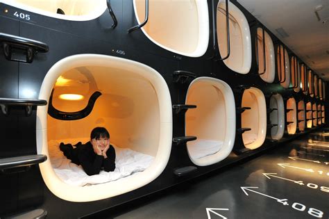 capsule hotel orlando.